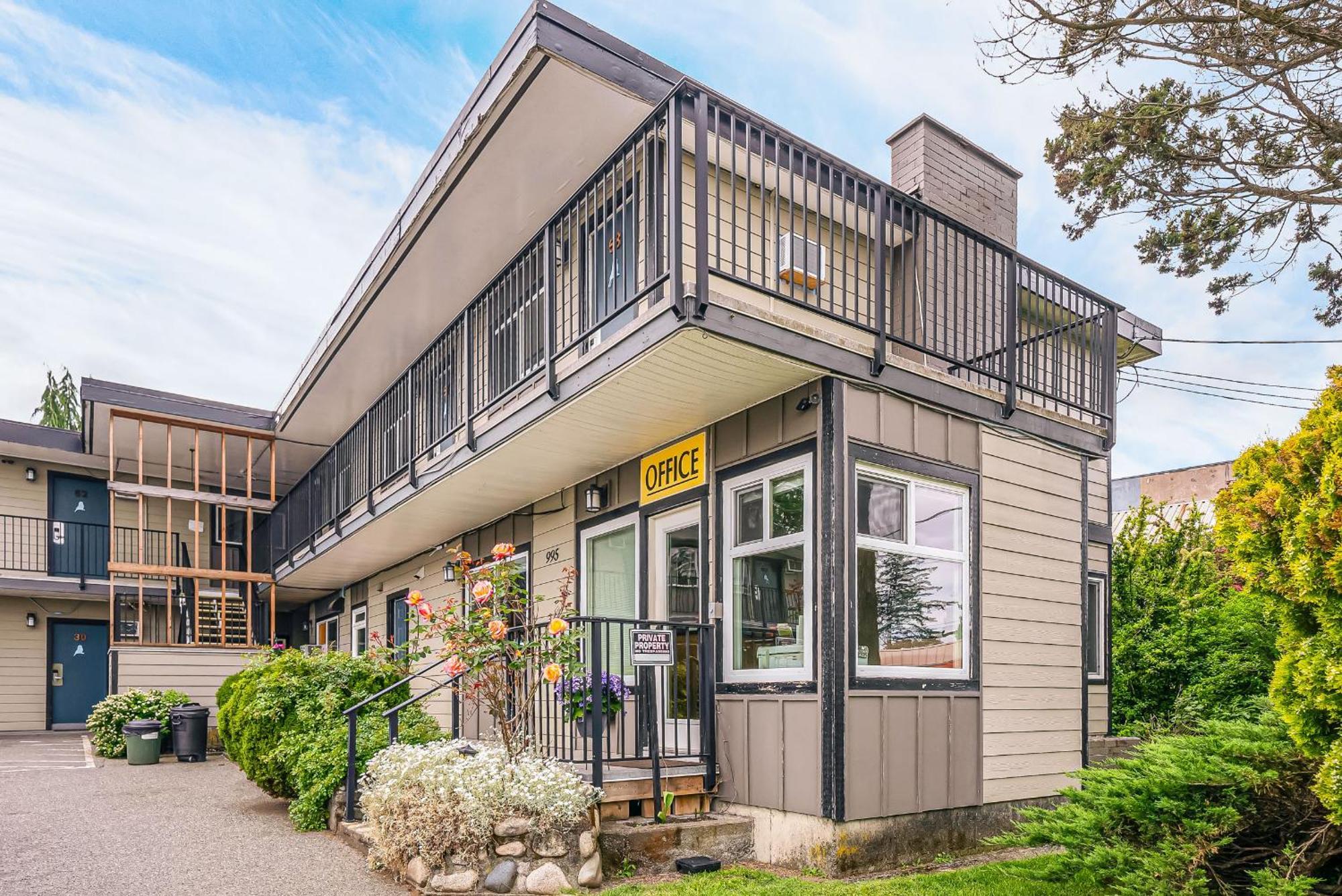 Bluebird Motel Nanaimo Exterior photo